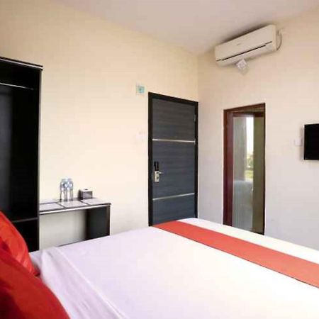 فندق Blitz Batam المظهر الخارجي الصورة