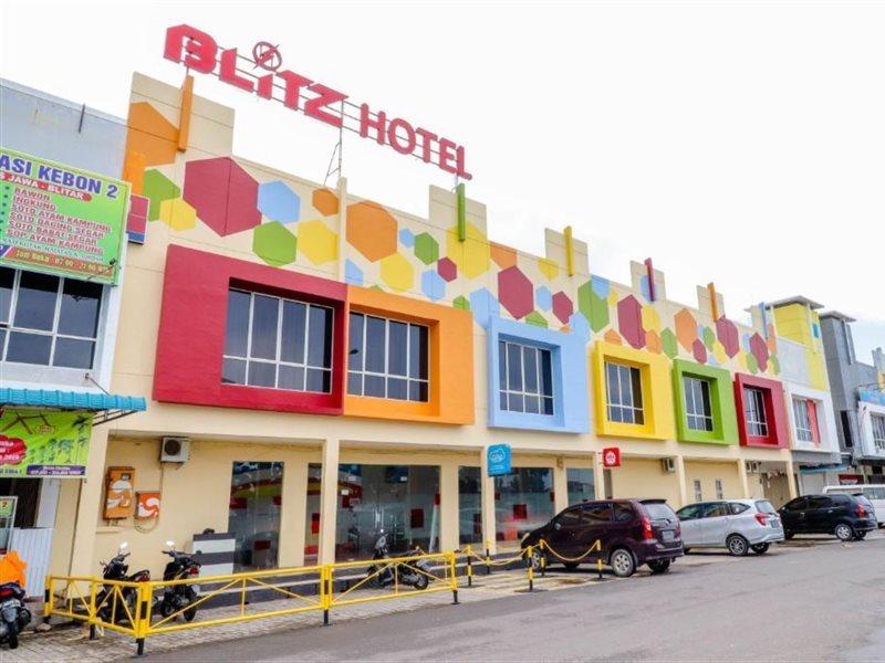 فندق Blitz Batam المظهر الخارجي الصورة
