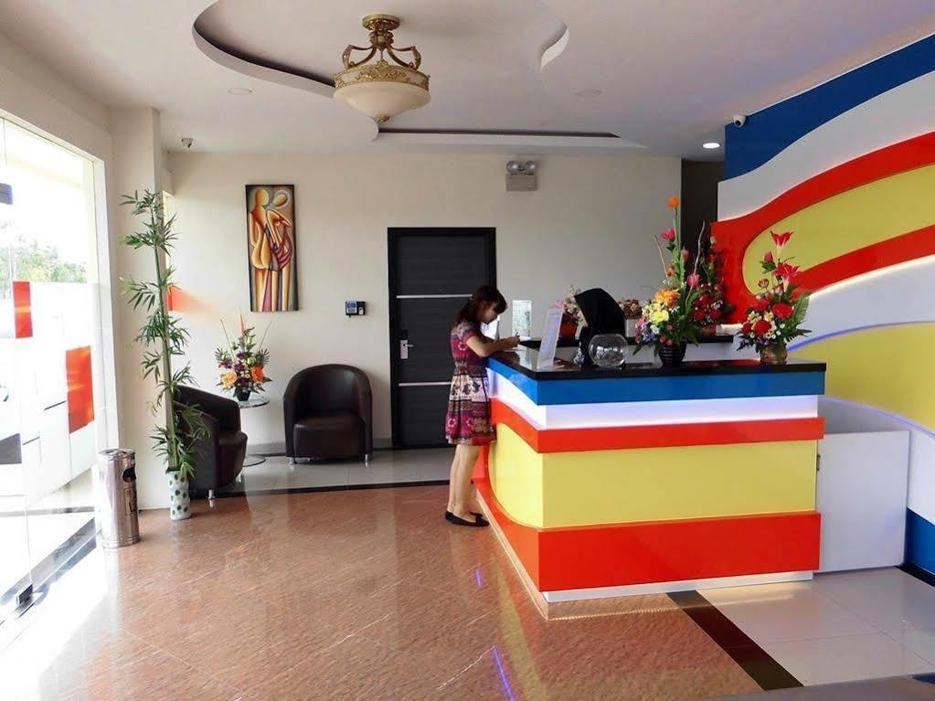 فندق Blitz Batam المظهر الخارجي الصورة